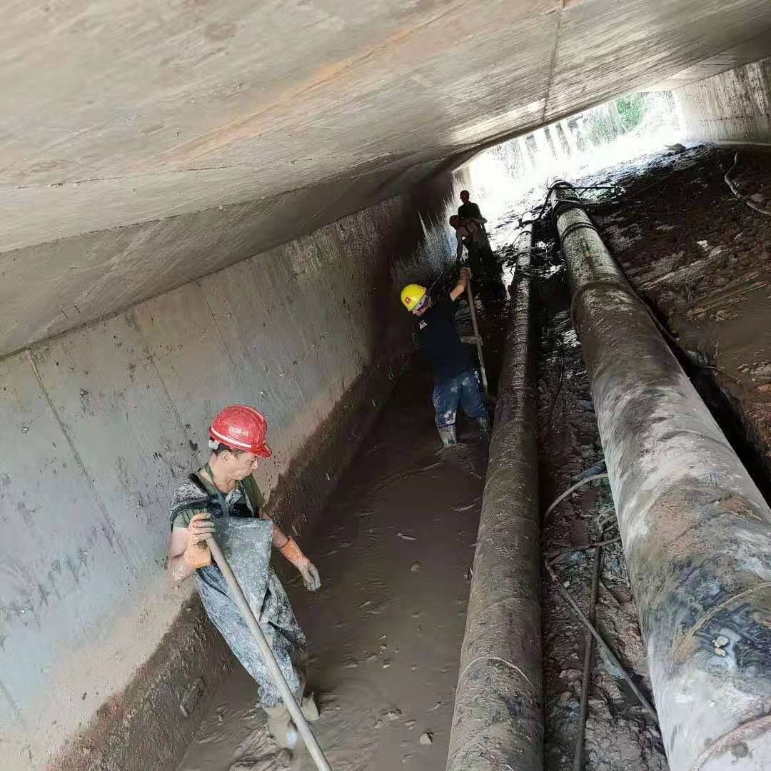 总口管理区工业管道清淤